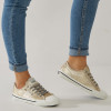 Model  B43-3735-02 CHASE LOW-TOP FEMALE